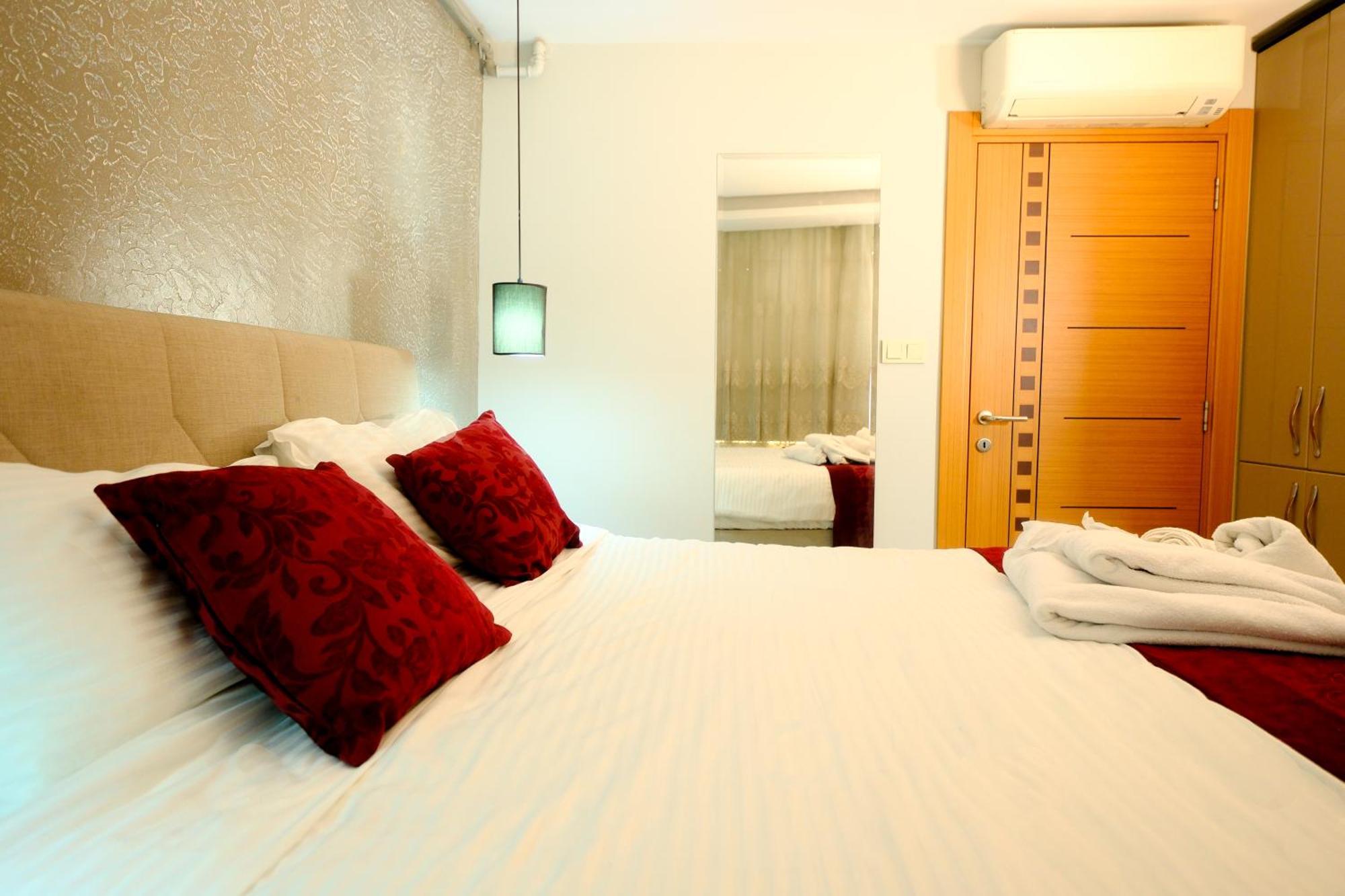 Taksim Celebi Suites Istambul Extérieur photo